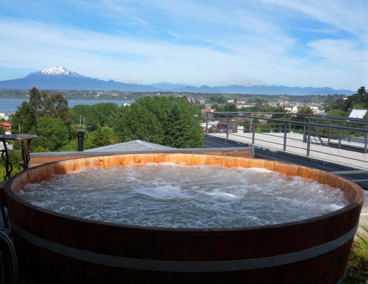 Dein Haus Hotel y Departamentos Puerto Varas Exterior foto